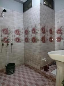Common Bathroom Image of 1260 Sq.ft 3 BHK Apartment / Flat for sale in Sikandarpur Village Noida for Rs. 4700000