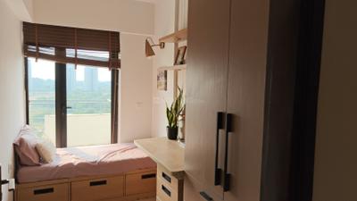 Bedroom Image of 1500 Sq.ft 2.5 BHK Apartment / Flat for sale in Godrej Oasis, Sector 88A Gurgaon for Rs. 18600000