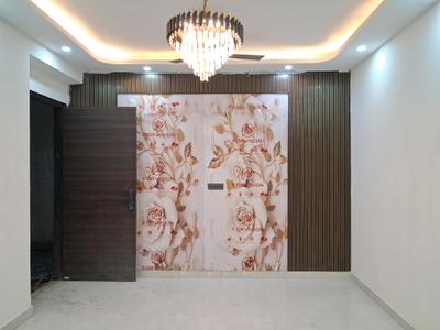 Living Room Image of 1500 Sq.ft 3 BHK Apartment / Flat for sale in JMK Sholin Homes One, Sector 73 Noida for Rs. 5000000