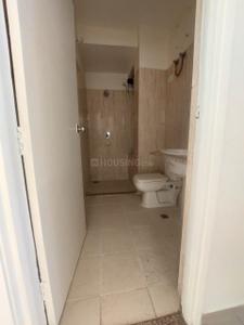 Bathroom Image of 1750 Sq.ft 3.5 BHK Builder Floor for sale in DLF The Valley, Amravati Enclave Panchkula for Rs. 21000000