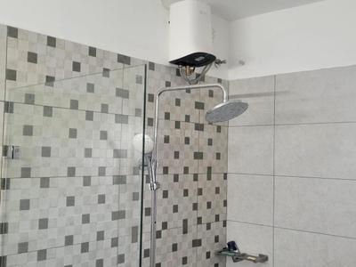 Bathroom Image of 2647 Sq.ft 4 BHK Villa for rent in Casagrand Tranquil, Pallikaranai Chennai for Rs. 100000