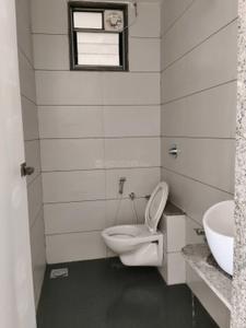 Aaravi 119 Bathroom One 2