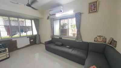 Hall Image of 1110 Sq.ft 3 BHK Builder Floor for sale in Bhowanipore Kolkata for Rs. 8500000