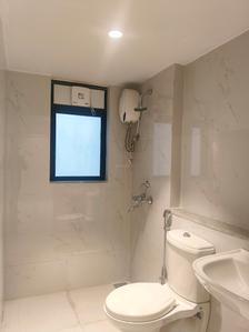 Common Bathroom Image of 658 Sq.ft 1 BHK Apartment / Flat for sale in Runwal Gardens Phase 4 Bldg No 31 32, Dombivli East Thane for Rs. 6300000