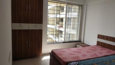 Bedroom Image of 1090 Sq.ft 2 BHK Apartment / Flat for rent in Guardian Lake Shire, Jambhulwadi Pune for Rs. 18000