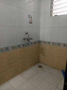 Common Bathroom Image of 2100 Sq.ft 3 BHK Independent House for sale in BK Jhala Kapil Woodrow Estate, Wanowrie Pune for Rs. 17500000