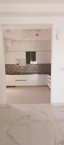 Kitchen Image of 1815 Sq.ft 3 BHK Apartment / Flat for rent in Purvanchal Royal City Phase 2, Chi V Greater Noida for Rs. 31000