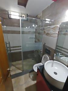 Bathroom Image of 2100 Sq.ft 3 BHK Apartment / Flat for rent in Jubilee Hills Hyderabad for Rs. 75000
