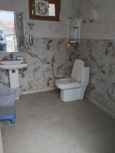 Image of 2200 Sq.ft 3 BHK Builder Floor for rent in Vasundhara, Ghaziabad for Rs. 30000