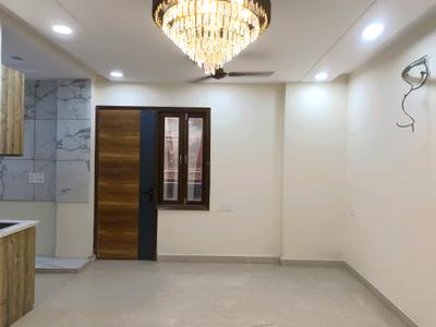 Living Room Image of 1200 Sq.ft 3 BHK Builder Floor for sale in Pitampura New Delhi for Rs. 13000000