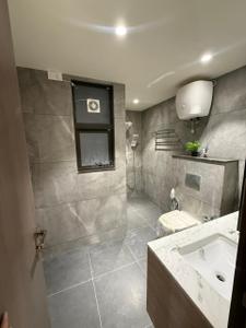 Image of 2530 Sq.ft 3 BHK Apartment / Flat for sale in Mussoorie Road, Dehradun for Rs. 30360000
