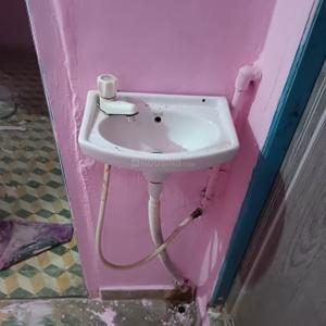 Bathroom Image of 850 Sq.ft 1 BHK Apartment / Flat for sale in Godadara Surat for Rs. 1211000
