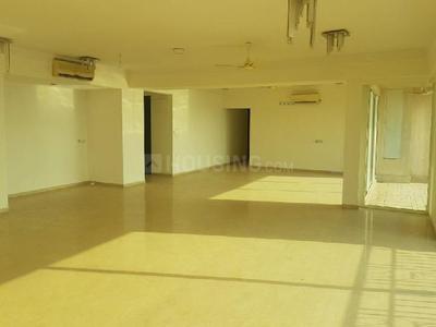 5 BHK Flat