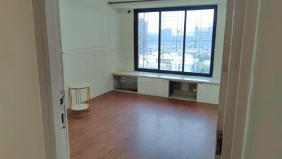 Bedroom Image of 1165 Sq.ft 3 BHK Apartment / Flat for sale in Lokhandwala Whispering Palms Xxclusives, Kandivali East Mumbai for Rs. 30000000