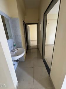 Bathroom Image of 950 Sq.ft 1 BHK Apartment / Flat for sale in Sector 14 Dwarka New Delhi for Rs. 16000000