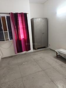 Bedroom Image of 900 Sq.ft 2 BHK Apartment / Flat for rent in Trikuta Hills, Sector 62 Noida for Rs. 27000