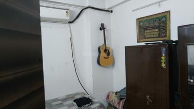 Bedroom Image of 900 Sq.ft 3 BHK Apartment / Flat for sale in Shalimar Garden Ghaziabad for Rs. 7400000