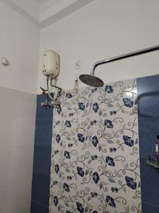 Bathroom Image of 1200 Sq.ft 1 RK Builder Floor for rent in Gomti Nagar Lucknow for Rs. 12000