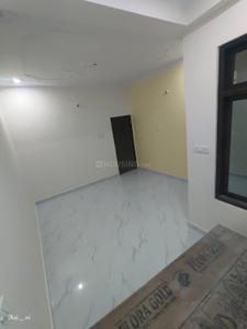 Bedroom Image of 1100 Sq.ft 2 BHK Builder Floor for rent in Jankipuram Extension Lucknow for Rs. 11500