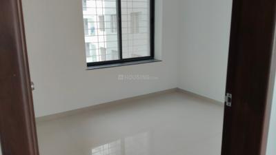 Bedroom Image of 650 Sq.ft 2 BHK Apartment / Flat for rent in Alpine Astonia, Kiwale Pune for Rs. 20000