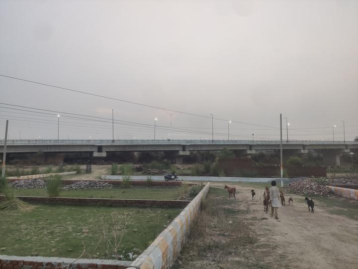 Chinhat Main Image 1