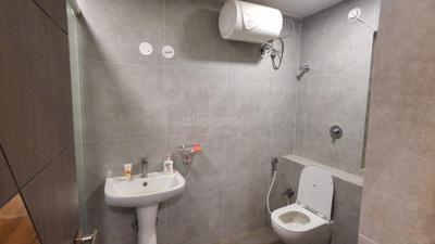 Image of 2625 Sq.ft 3 BHK Apartment / Flat for rent in Aditya Empress Towers, Shaikpet, Hyderabad for Rs. 115010