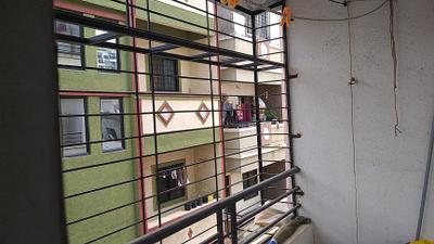 Balcony Image of 900 Sq.ft 1 BHK Apartment / Flat for rent in Fursungi Pune for Rs. 6000