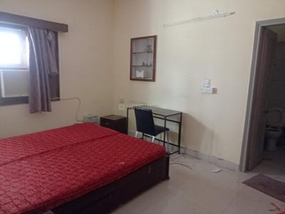 Bedroom Image of 1800 Sq.ft 2 BHK Builder Floor for rent in Gulmohar Park New Delhi for Rs. 70000