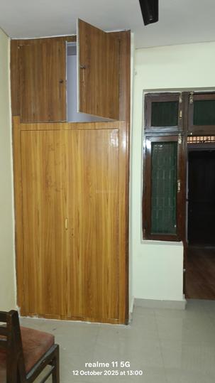 A 2B Block, Paschim Vihar Bedroom 1