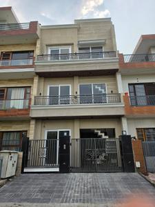 5 BHK Independent House
