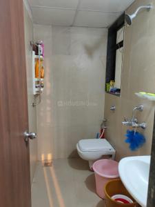 Bathroom Image of 670 Sq.ft 1 BHK Apartment / Flat for sale in Runwal My City, Usarghar Thane for Rs. 3700000