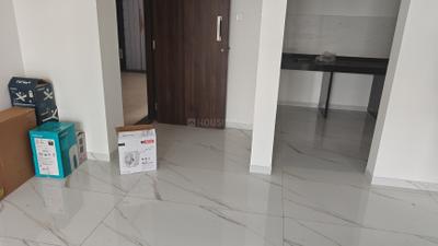Living Room Image of 900 Sq.ft 2 BHK Apartment / Flat for rent in Kohinoor Sapphire Pune, Tathawade Pune for Rs. 27000