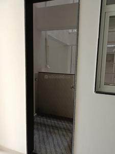 Bathroom Image of 550 Sq.ft 1 RK Apartment / Flat for rent in Vardhaman Moonstone, Tathawade Pune for Rs. 21000