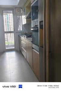 Kitchen Image of 1900 Sq.ft 3 BHK Apartment / Flat for sale in DLF Park Place, Sector 54 Gurgaon for Rs. 75000000