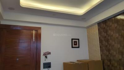 Living Room Image of 646 Sq.ft 2 BHK Builder Floor for sale in Sector 73 Noida for Rs. 3900000