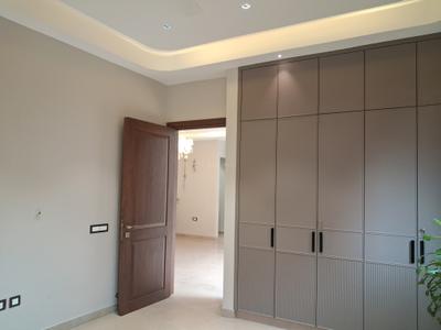 Bedroom Image of 1800 Sq.ft 3 BHK Builder Floor for sale in Kirti Nagar New Delhi for Rs. 42500000