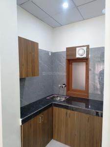Kitchen Image of Royal Inn Pg in Sector 128, Noida