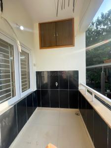 Balcony Image of 2600 Sq.ft 3 BHK Apartment / Flat for rent in Jubilee Hills Hyderabad for Rs. 75000