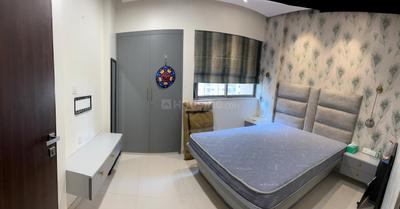 Bedroom Image of 1450 Sq.ft 3 BHK Apartment / Flat for rent in Lodha Splendora, Thane West Thane for Rs. 45000