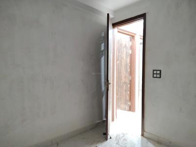 Bedroom Image of 1110 Sq.ft 3 BHK Apartment / Flat for sale in Mehrauli New Delhi for Rs. 8000000