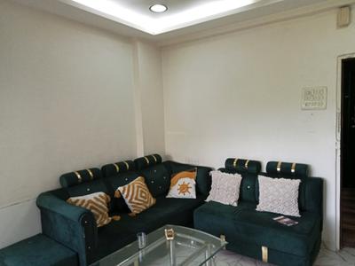 Living Room Image of 580 Sq.ft 1 BHK Apartment / Flat for rent in Bandra West Mumbai for Rs. 80000