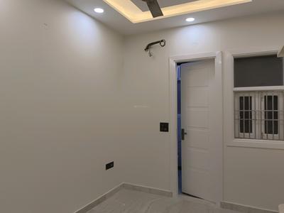 Bedroom Image of 1150 Sq.ft 3 BHK Builder Floor for sale in Sector 21 Rohini New Delhi for Rs. 9800000