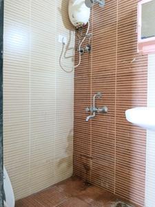 Bedroom One Image of 1000 Sq.ft 3 BHK Apartment / Flat for rent in Vasant Vihar Complax, Thane West Thane for Rs. 60000
