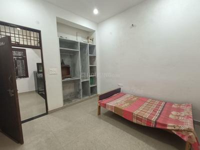 Bedroom Image of 850 Sq.ft 2 BHK Duplex for rent in Suryalok Colony Agra for Rs. 10500