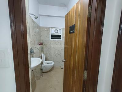 Image of 1100 Sq.ft 2 BHK Apartment / Flat for rent in Neknampur, Hyderabad for Rs. 30000