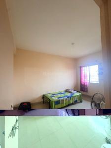 Bedroom Image of 1200 Sq.ft 3 BHK Apartment / Flat for rent in R Square Aspire, Murli Nagar Dhanbad for Rs. 13000