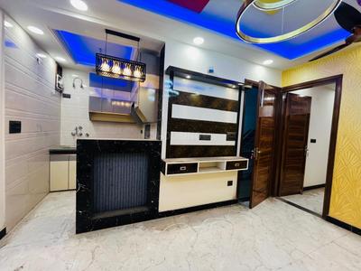 Hall Image of 650 Sq.ft 2 BHK Builder Floor for rent in Govindpuri New Delhi for Rs. 17000