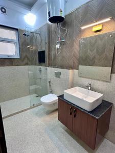 Bathroom Image of 1800 Sq.ft 3 BHK Builder Floor for sale in Green Park New Delhi for Rs. 60000000