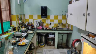 Kitchen Image of 1200 Sq.ft 2 BHK Independent House for sale in Triveni Nagar Lucknow for Rs. 6500000