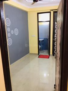 Hall Image of 1000 Sq.ft 2 BHK Apartment / Flat for sale in Dream Wonder Homes, Sector 45 Noida for Rs. 4200000
